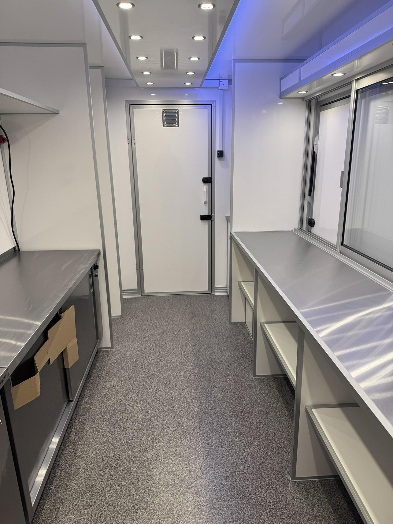 Combi 4500 Dominos